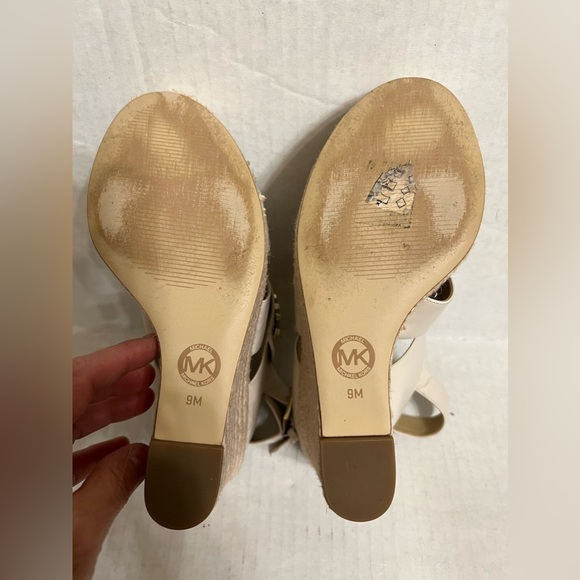 MICHAEL Michael Kors White Leather Wedge Sandals - Picture 3 of 16